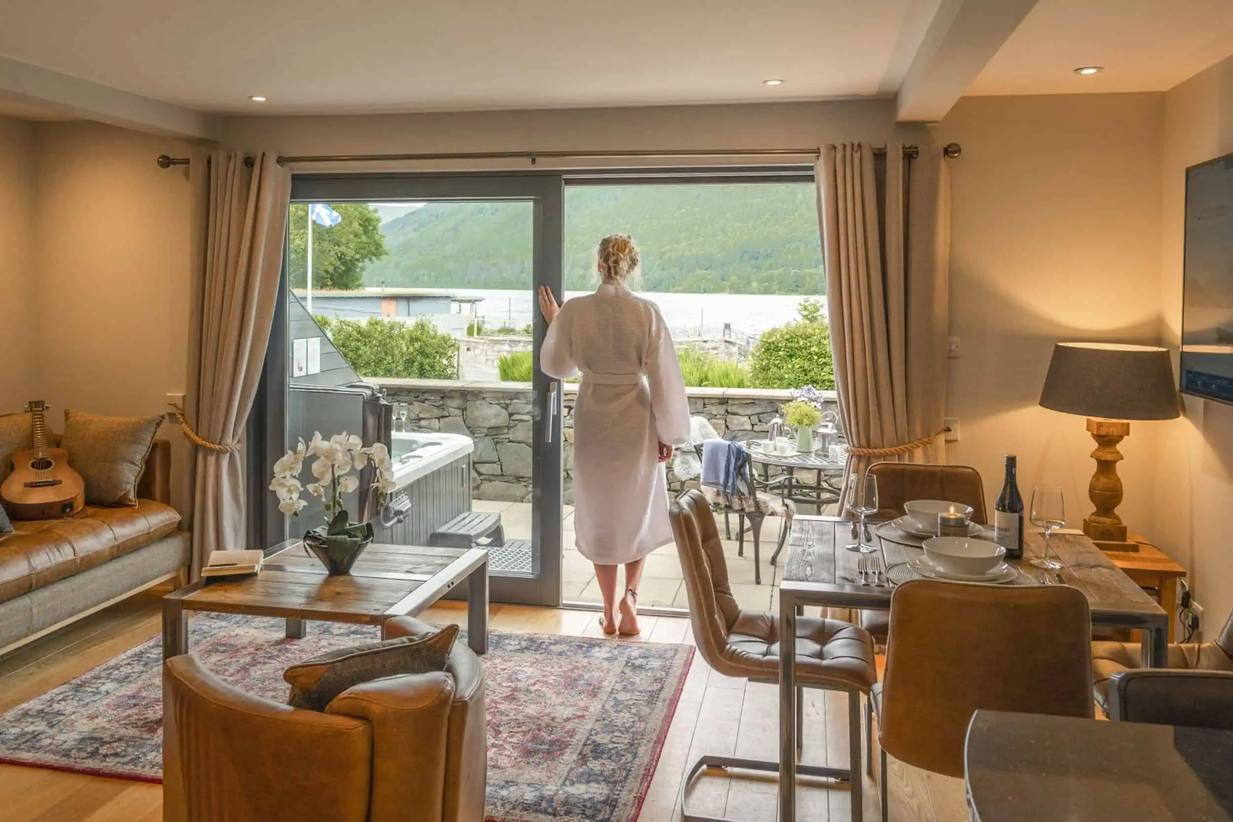 Guest waking up to the views of Loch Tay